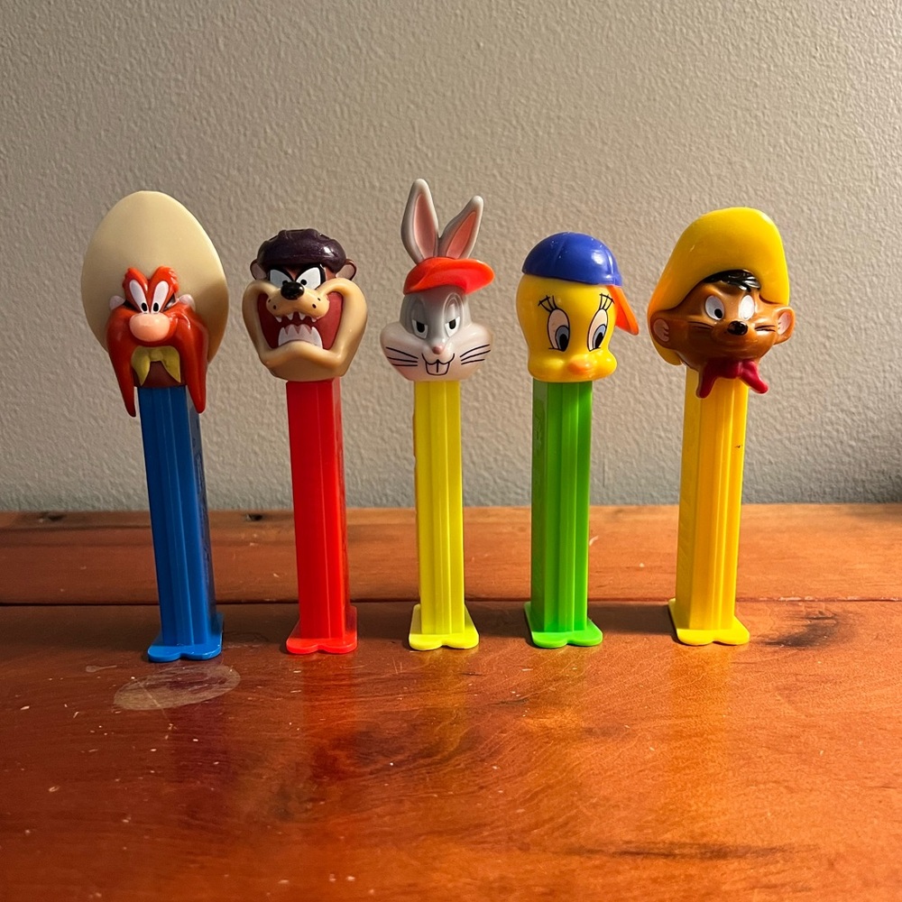 Vintage PEZ dispenser Looney Tunes lot of 5 Warner Brothers